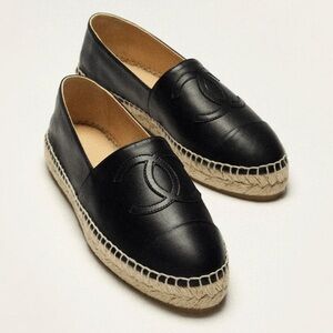 CHANEL CC Logo Classic Black Lambskin Espadrilles Flats